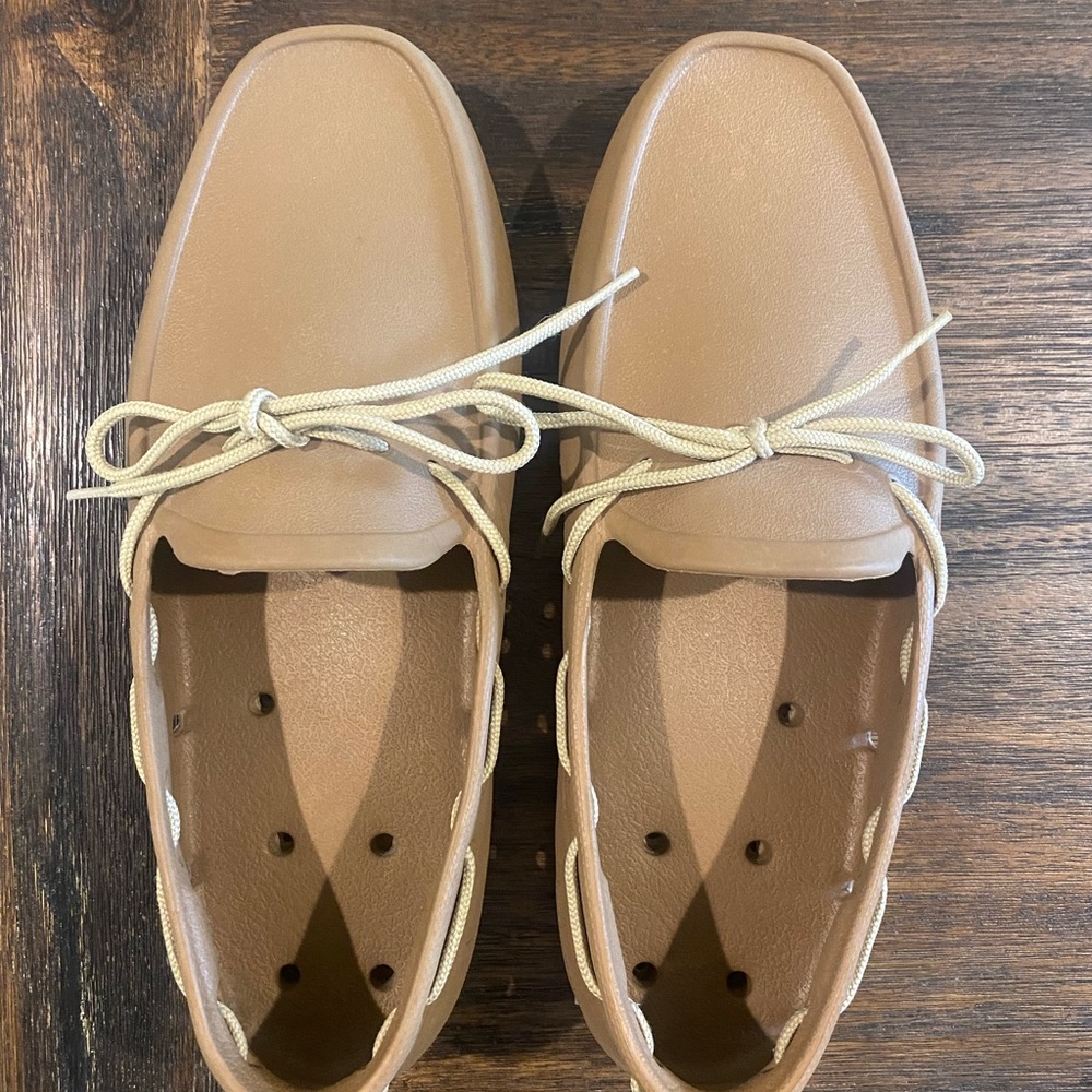 Size 11 Tucket Water Shoe